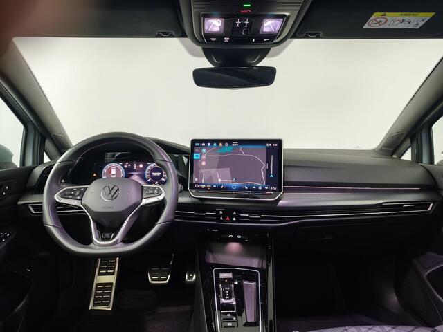 Volkswagen GOLF Variant 1.5 eTSI R-Line Edition | Panoramadak | Stoelverwarming | Achteruitrijcamera | Navigatie |