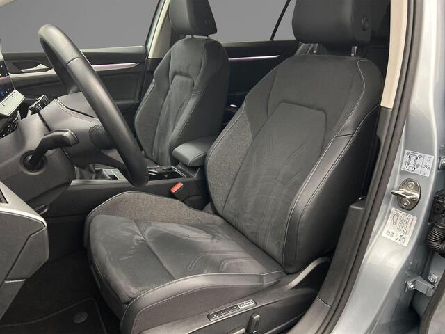 Volkswagen GOLF Variant Life Business 1.5 TSI 115pk Adaptive cruise control, Navigatie, Parkeersensoren, Airco, LED koplampen, DAB, Radio, Stoelverwarming