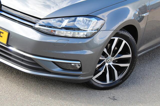 Volkswagen GOLF 1.5 TSI DSG-automaat Comfortline Business | Trekhaak