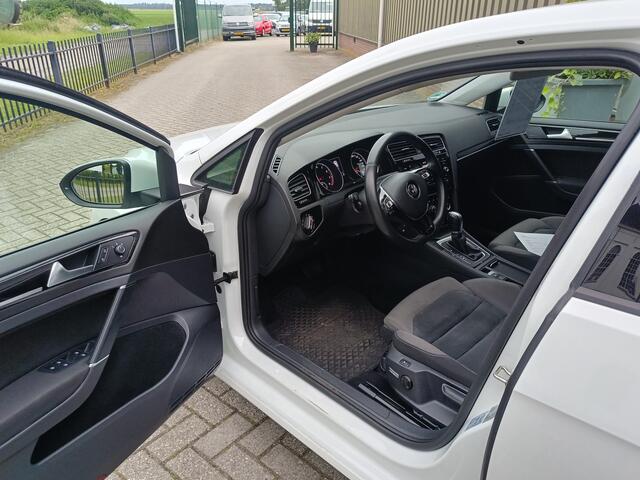 Volkswagen GOLF 1.5 TSI Highline | Led | DSG | Adaptieve cruise controle |