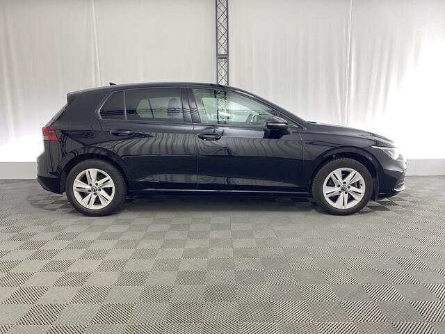 Volkswagen GOLF 1.5 TSI Style | Apple carplay | Virtual cockpit | Navi | Trekhaak | LED | Stoel- en stuurverwarming | Cruise