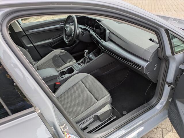 Volkswagen GOLF 1.5 TSI Life Business I Panorama I Camera I Stoel en stuur verw. I Virtual Cockpit I Dealeronderhouden