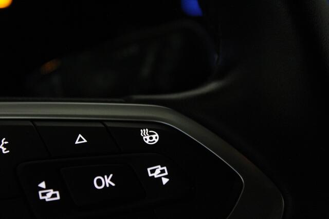 Volkswagen GOLF 1.5 TSI Life Business > Dolphin Grey/Trekhaak/Camera/Winterpakket/Keyless/17inch...
