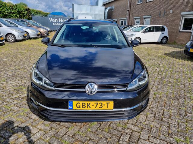 Volkswagen GOLF Variant 1.0 TSI Highline ?MOOIE AUTO ?CARPLAY ?TREKHAAK