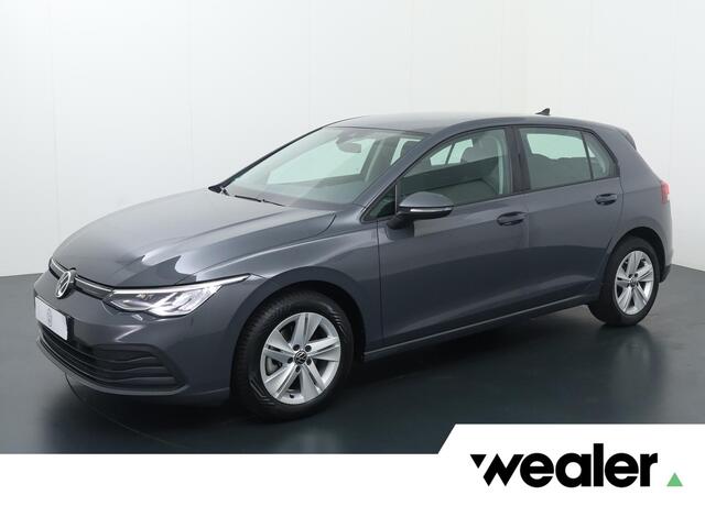 Volkswagen GOLF 1.0 eTSI Life | 110 PK | Automaat | Achteruitrijcamera | Adaptive cruise control | LED verlichting | Navigatiesysteem |