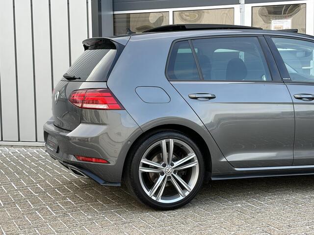Volkswagen GOLF 1.5 TSI Highline Business R | R line | Panoramadak | Dodehoek | Stoel verwarming | Carplay |