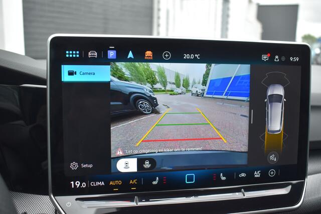 Volkswagen GOLF Variant 1.5 eTSI R-Line Edition Carplay | Airco | Camera achter | PDC V+A | Stoel verwarming |