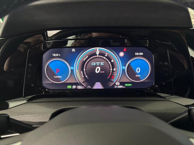 Volkswagen GOLF 1.4 eHybrid GTE | CARPLAY | VEEL LUXE |