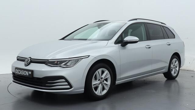 Volkswagen GOLF Variant 1.0 TSI 110pk Life / Navigatie / Parkeersensoren / Trekhaak