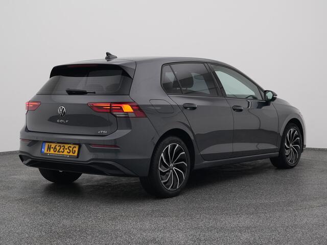 Volkswagen GOLF 1.0 eTSI Automaat Life Business | CAMERA | ADAPTIVE | STOEL- EN STUURVERW.