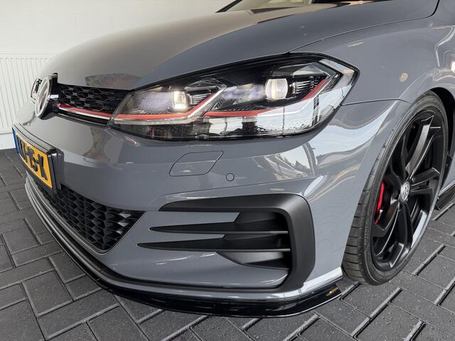 Volkswagen GOLF 2.0 TSI GTI TCR DCC / Pano / Keyless / 1e eigenaar / Dealer onderhouden /