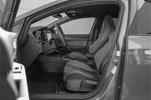 Volkswagen GOLF 1.5 eTSI R-Line Camera Carplay Ambiente