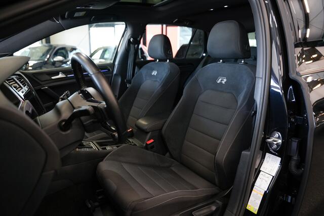 Volkswagen GOLF 2.0 TSI 301 pk 4Motion R / Akraprovic/ Dynaudio/ ACC/ DCC/ Keyless/ Virtual/ Adapt.Cruise/ Pano-Dak/ Downpipe/ Camera/ 19''LMV