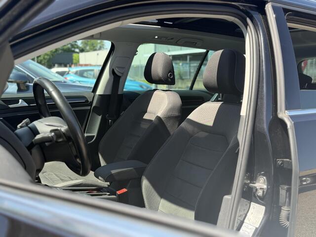 Volkswagen GOLF Variant 1.4 TSI Highline Automaat Full Option - Schuif/kanteldak - Apple Carplay/Android auto