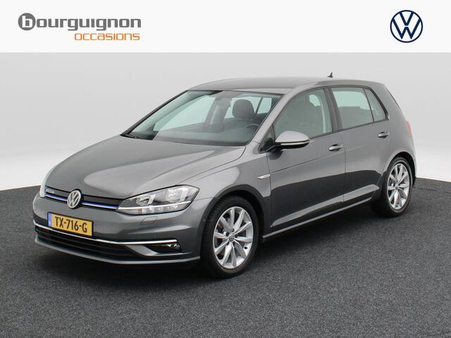 Volkswagen GOLF 1.5 TSi 130 Pk Highline | Adaptive Cruise | Stoelverwarming | Camera | CarPlay | Climatronic | 17 Inch | 31.901 Km !!
