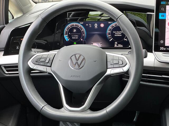 Volkswagen GOLF Variant 1.5 eTSI DSG Life | Trekhaak | Navi | Adap. Cruise | 4-season | Rijklaar incl. garantie
