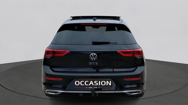 Volkswagen GOLF 1.4 eHybrid GTE | Panoramadak | Trekhaak | Multimedia Plus |