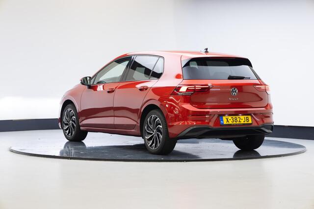Volkswagen GOLF 1.0 TSI Life | Comfort | Carplay | Stoelv. | Camera |