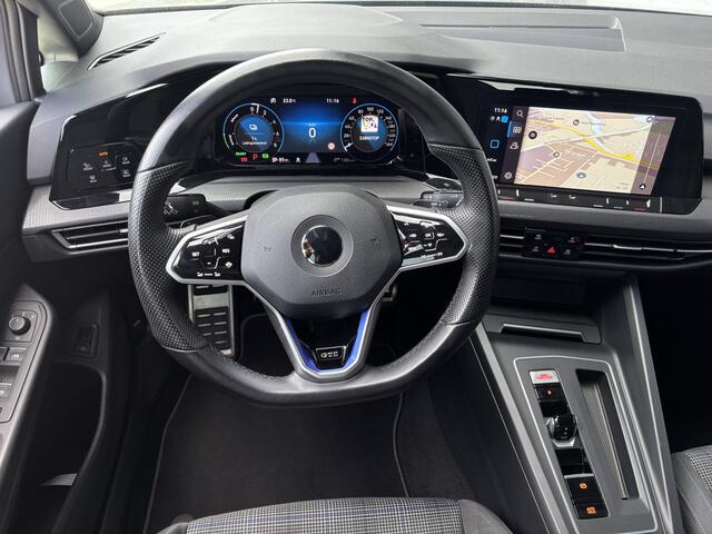 Volkswagen GOLF 1.4 eHybrid GTE Moonstone grey