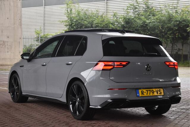 Volkswagen GOLF 2.0 TSI 191 PK 3x R-Line Nardo Grey Winter pakket | Zéér netjes | Open dak | Keyless | Sfeerverlichting | Carplay | Stoel- & stuurverwarming | DAB