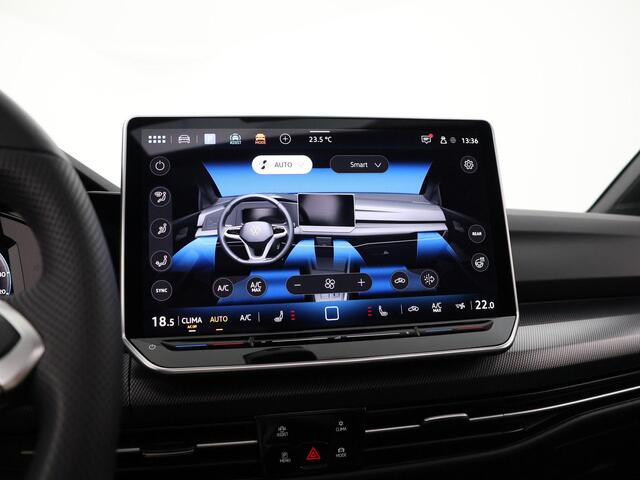 Volkswagen GOLF 1.5 eHybrid 272pk DSG GTE · Panoramadak · Camera · Matrix LED · Stuur- & Stoelverwarming · Sfeerverlichting · Apple/Android Car Play · Garantie t/m 15-09-2030 of 100.000km