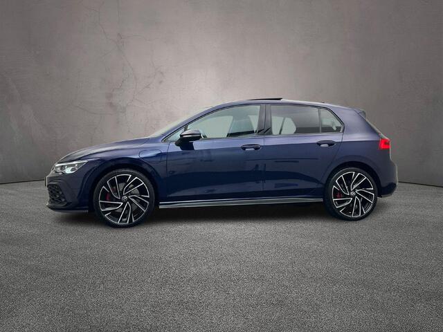 Volkswagen GOLF GTE 1.4 TSI eHybrid 245pk DSG Automaat Panoramadak, LED matrix koplampen, Navigatie, Adaptive cruise control, Parkeersensoren