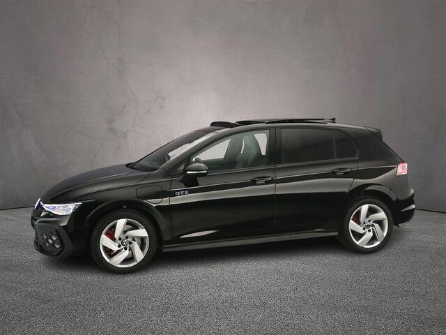 Volkswagen GOLF GTE 1.5 TSI eHybrid 272pk DSG Automaat Trekhaak, Panoramadak, Black Style, Lederen bekleding, LED matrix koplampen, Adaptive cruise control