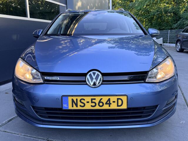 Volkswagen GOLF Variant 1.0 TSI 115pk DSG Connected Series Navigatie Climate Control Sportstoelen Camera