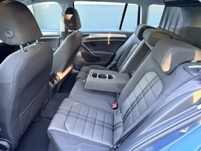 Volkswagen GOLF Variant 1.0 TSI 115pk DSG Connected Series Navigatie Climate Control Sportstoelen Camera