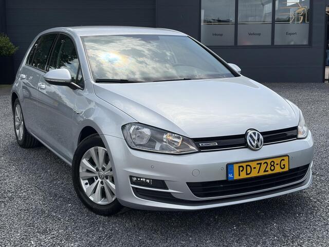 Volkswagen GOLF 1.0 TSI Comfortline Dealer Onderhouden,Carplay,116pk,Navi,Clima,Cruise,6 Bak,Pdc V+A,N.A.P,Lm velgen,Apk tot 07-2027