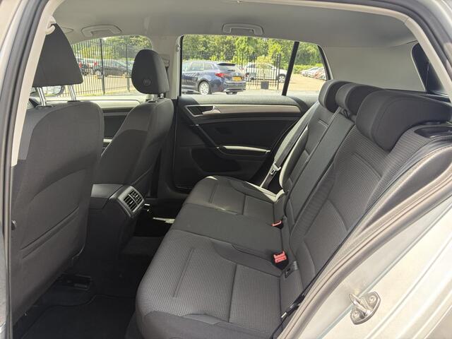 Volkswagen GOLF 1.0 TSI Comfortline Dealer Onderhouden,Carplay,116pk,Navi,Clima,Cruise,6 Bak,Pdc V+A,N.A.P,Lm velgen,Apk tot 07-2027