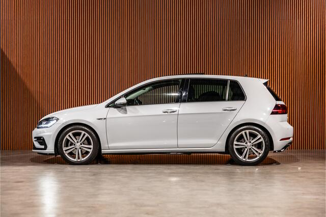 Volkswagen GOLF 1.4 TSI R-Line | DSG | Panorama | LED | Virtual Cockpit | CarPlay | ACC | Navigatie Keyless Go | DAB | MF Stuur | Nieuwe APK