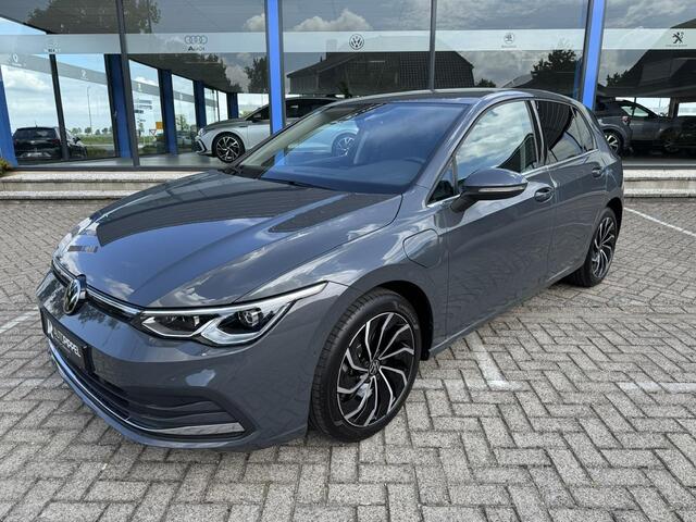 Volkswagen GOLF 1.4 eHybrid Style | IQ.light | Trekhaak | massage stoel | LMV17" | 1eig. | mooi !!