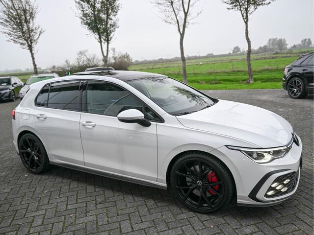 Volkswagen GOLF 1.4 eHybrid GTE 245PK Pano R-Zetels Mist-Led Navi Ambiente E-Sound Privacy Side/Lane
