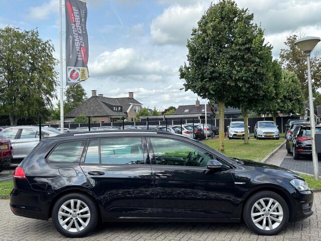 Volkswagen GOLF Variant 1.0 TSI Comfortline 2017 Zwart Trekhaak NL Auto