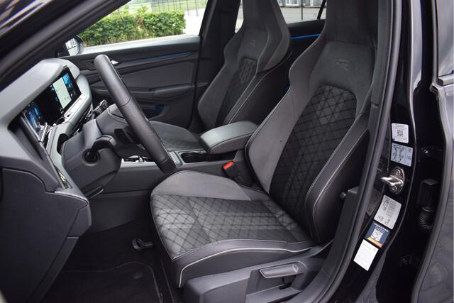 Volkswagen GOLF 1.5 eTSI 150pk DSG R-Line | Pano | IQ-light | Camera