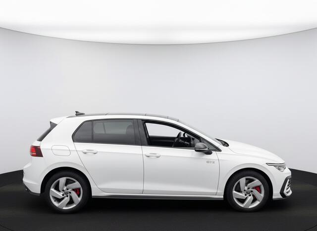 Volkswagen GOLF GTE 1.5 eHybrid [PHEV] 272PK SPORT 360°CAMERA/NAVI/HEADS-UP