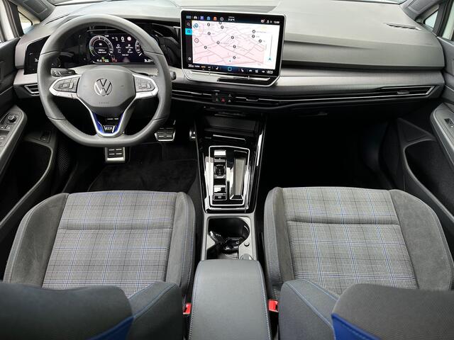 Volkswagen GOLF 1.5 eHybrid GTE 272pk | Head up | Black Style | IQ light | 360 Camera | Rijklaar incl. garantie