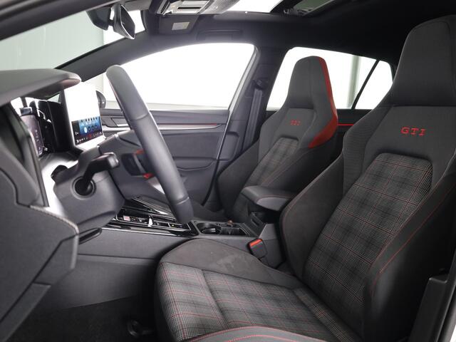 Volkswagen GOLF GTI 2.0 195 kW / 265 pk TSI Hatchback 7 versn. DSG | Verlengde garantie | Panorama dak | Head up Display | Harman Kardon |