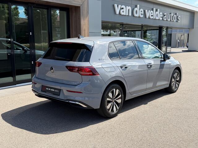 Volkswagen GOLF 1.5 eTSI 150pk DSG GOAL | Trekhaak | Camera | Dode hoek | Rijklaar incl. garantie