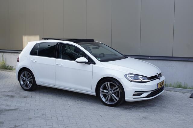 Volkswagen GOLF 1.5 TSI HL Bns R