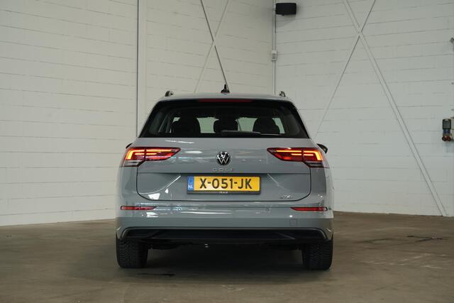 Volkswagen GOLF Variant 1.0 eTSI Life Business | Stoelverwarming | camera | Navigatie