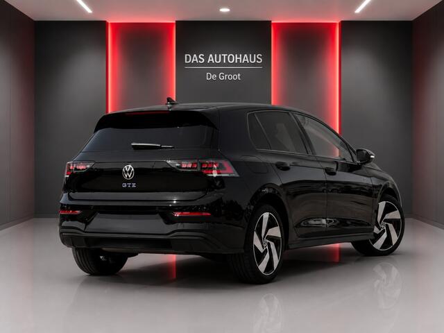Volkswagen GOLF 1.5 eHybrid 272pk GTE Black Style | Leer | Pano | 360 Camera