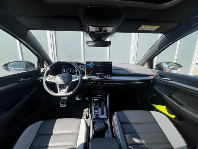 Volkswagen GOLF 1.5 eHybrid 272pk GTE Black Style | Leer | Pano | 360 Camera