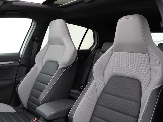 Volkswagen GOLF 1.5 272pk DSG eHybrid GTE · Panoramadak · Wegklapbare Trekhaak · Stoel ventilatie · Leder · Elek. Voorstoel · 18'' Inch · Garantie t/m 22-09-2030 of 100.000km