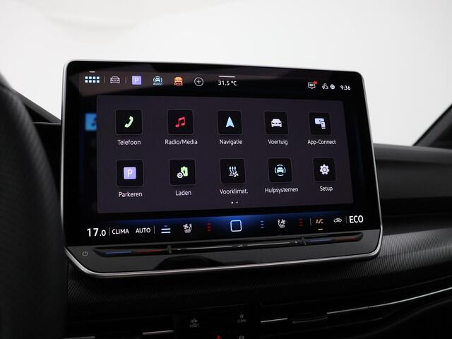 Volkswagen GOLF 1.5 272pk DSG eHybrid GTE · Panoramadak · Wegklapbare Trekhaak · Stoel ventilatie · Leder · Elek. Voorstoel · 18'' Inch · Garantie t/m 22-09-2030 of 100.000km