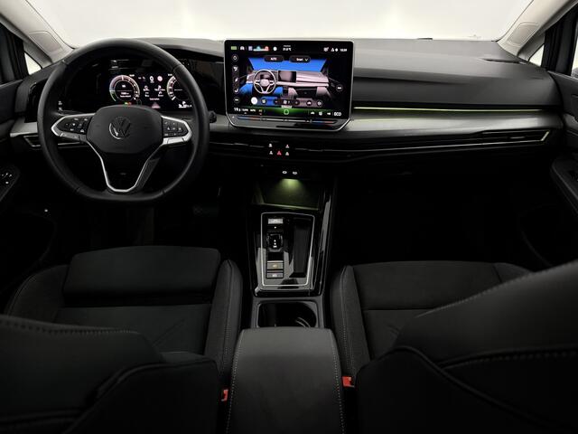 Volkswagen GOLF 1.5 eHybrid Life Edition Plug-in Camera, Apple carplay, Virtual desk, Memory stoelen, Massage stoelen, Cruise control adaptief, Sfeerverlichting