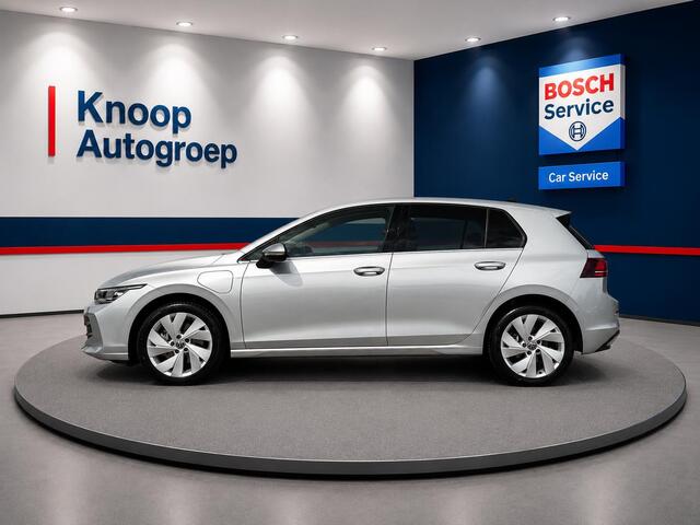 Volkswagen GOLF 1.5 eHybrid Life Edition PHEV | ERGO Massage | LED | Camera | ACC | Sfeerverlichting ( Vestiging - Nieuwegein )