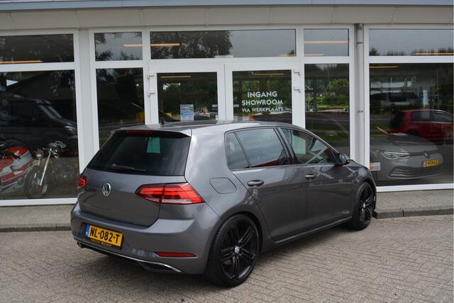 Volkswagen GOLF 1.0 111PK TSI Comfortline Executive | Adaptive | CarPlay | Orig. NL | NAP |