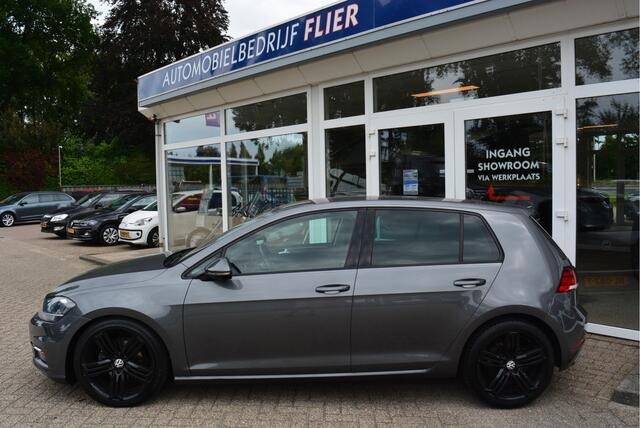 Volkswagen GOLF 1.0 111PK TSI Comfortline Executive | Adaptive | CarPlay | Orig. NL | NAP |